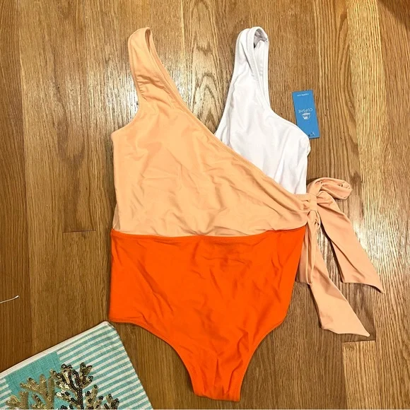 NWT CUPSHE Women's One Piece Swimsuit Wrap Color Block Tie Side (Medium) - Picture 3 of 8